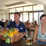 Hotel Golden Iria