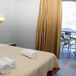 Hotel Golden 2*