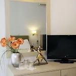 Golden Hotel