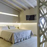 Hotel Golden Iria