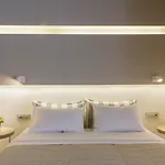 Hotel Golden Iria
