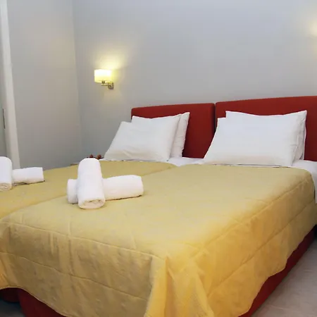 Hotel Golden 2*
