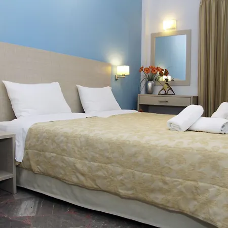 Golden Hotel