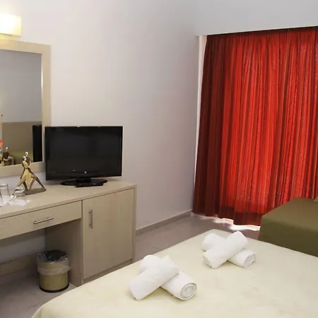 Отель Golden Ирия