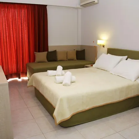 Отель Golden Ирия