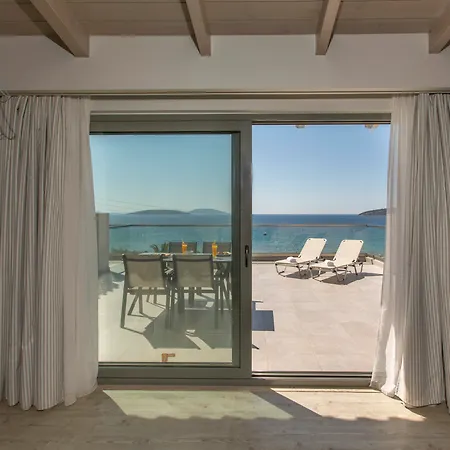 Отель Golden 2*