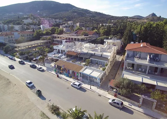 Golden מלון איריה