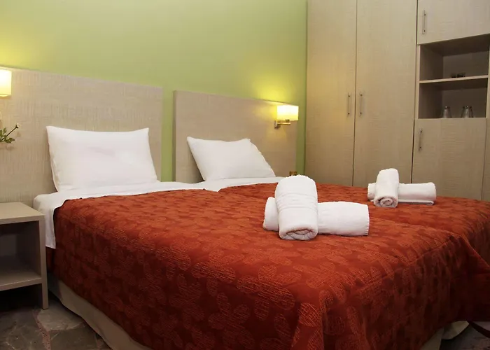 Golden 2* איריה